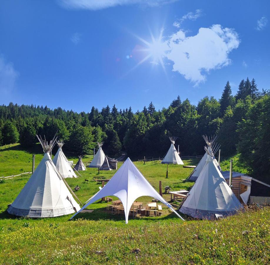 La Féclaz Village Tipi المظهر الخارجي الصورة