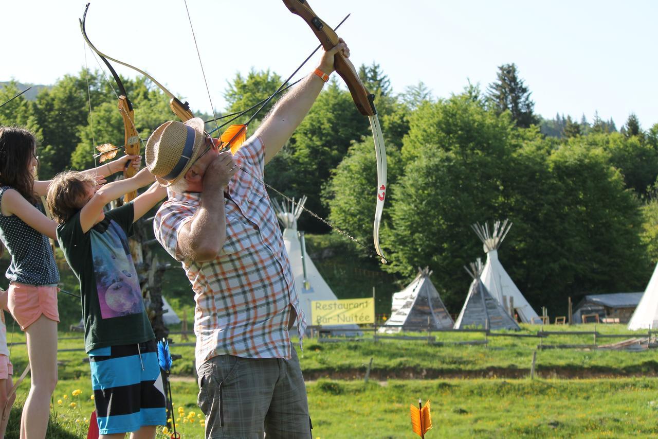 La Féclaz Village Tipi المظهر الخارجي الصورة